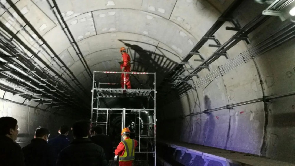 兴城地铁线路病害整治及养护维修